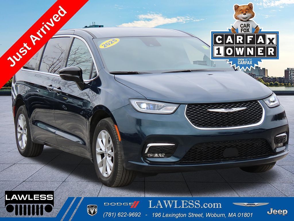 2025 CHRYSLER Pacifica