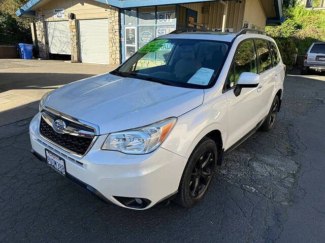 2014 SUBARU Forester