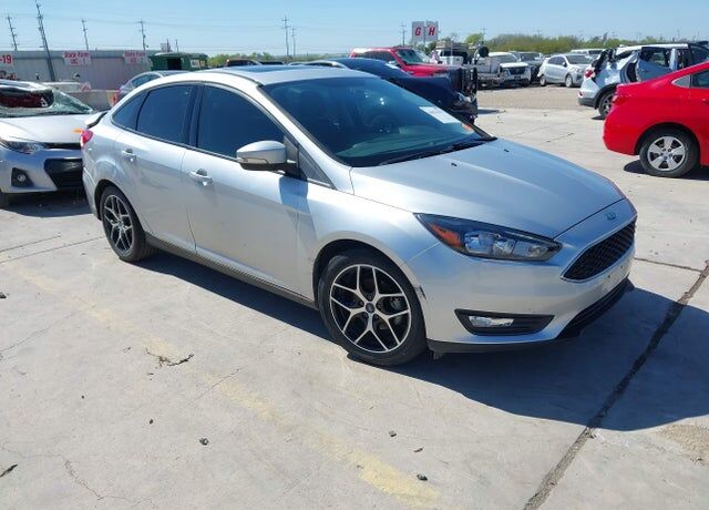 2017 FORD Focus