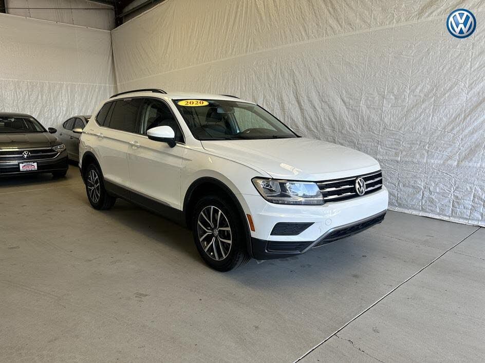 2020 VOLKSWAGEN Tiguan