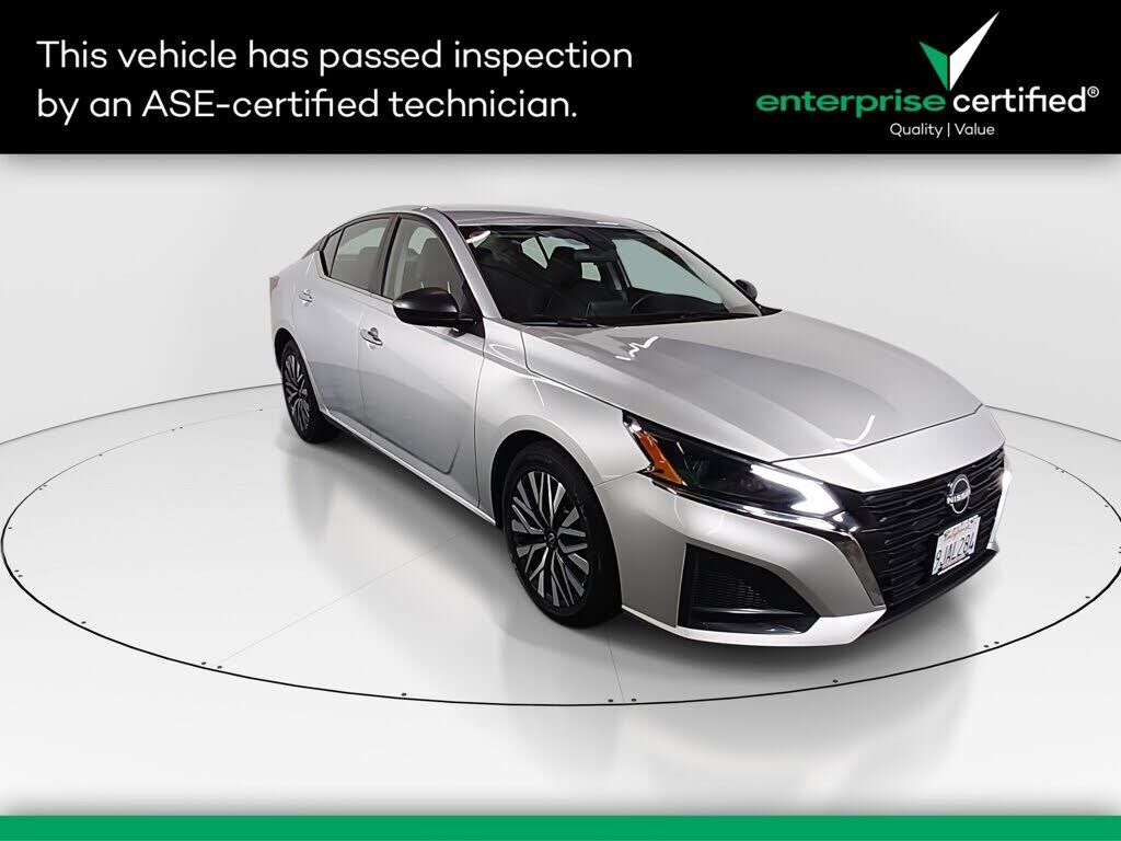 2024 NISSAN Altima