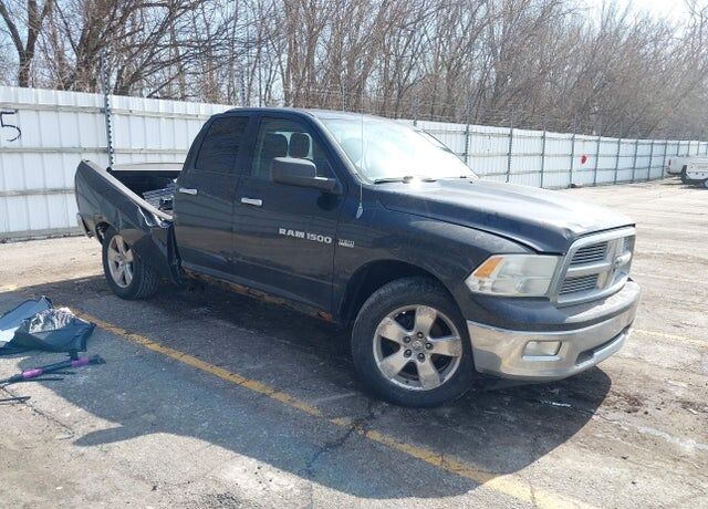 2012 DODGE Ram