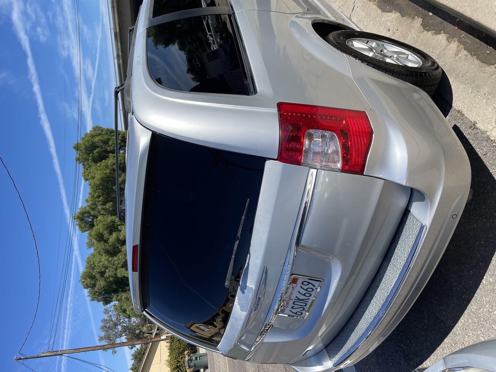 2011 CHRYSLER Town and Country