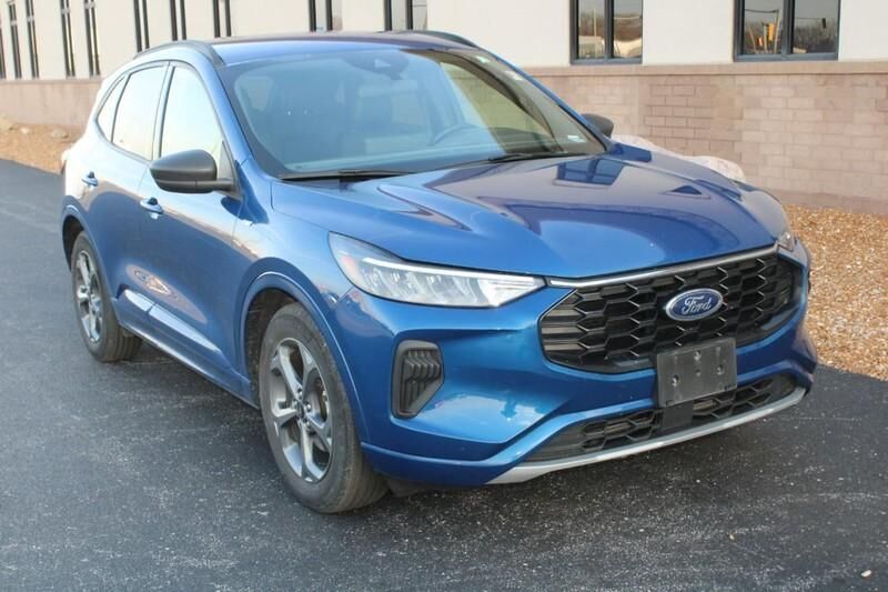 2023 FORD Escape
