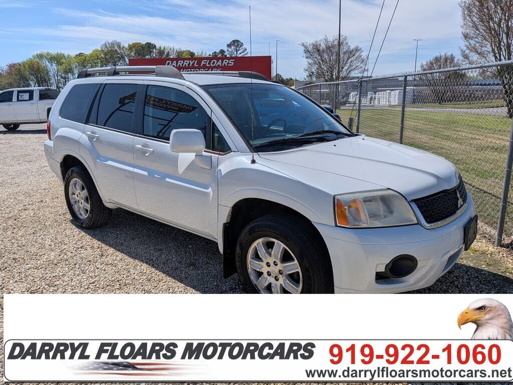 2011 MITSUBISHI Endeavor