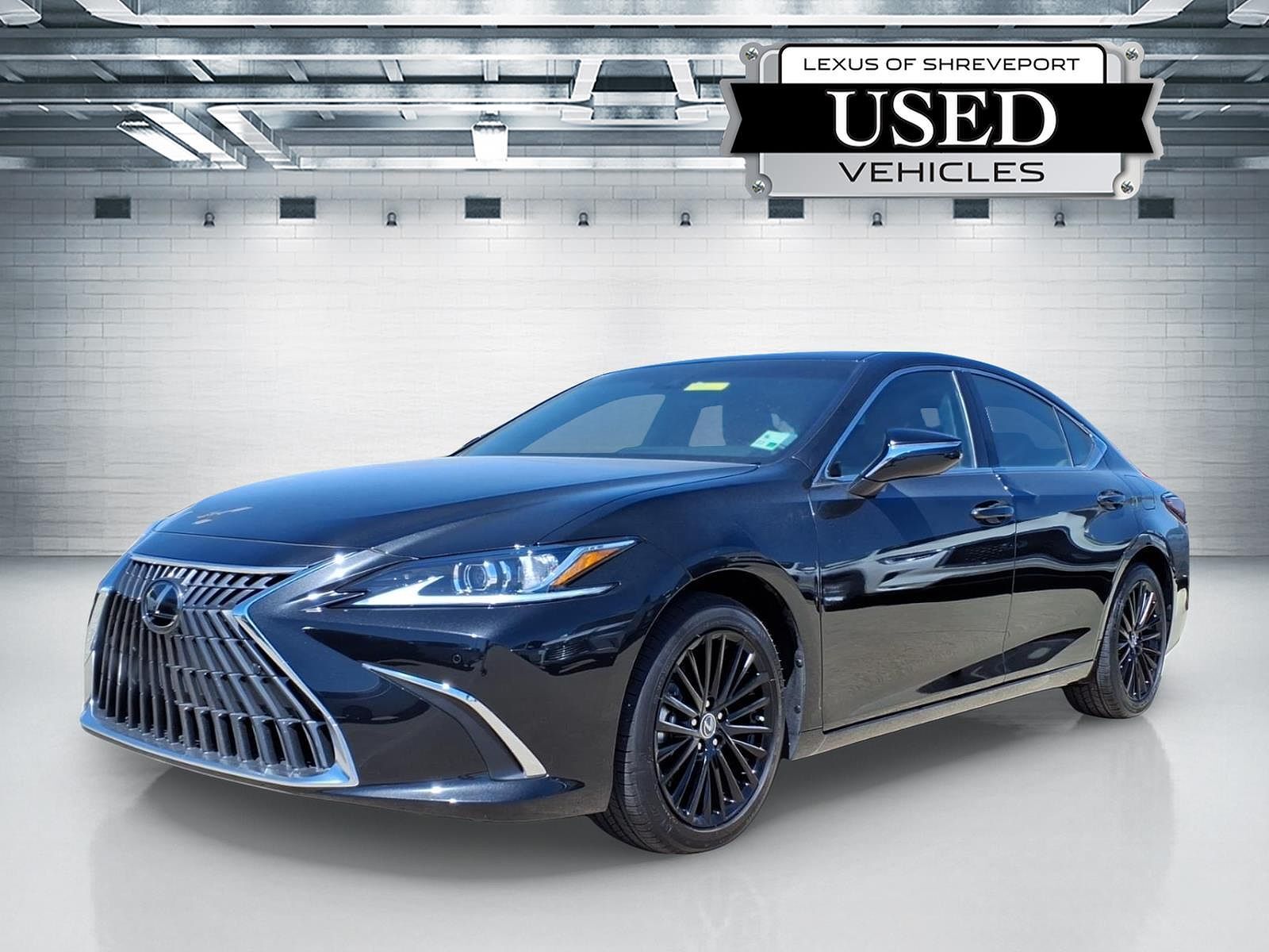 2025 LEXUS ES