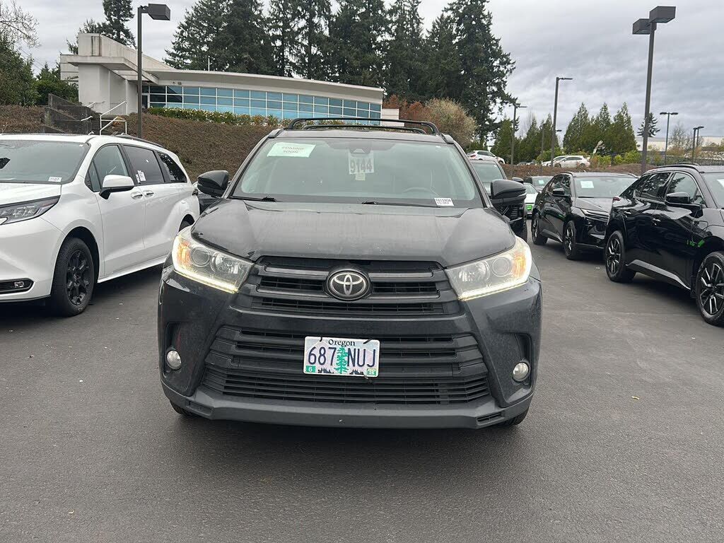 2018 TOYOTA Highlander