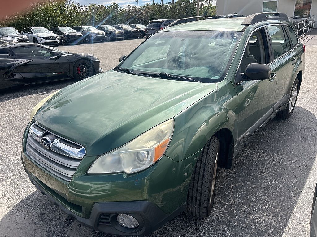 2014 SUBARU Outback