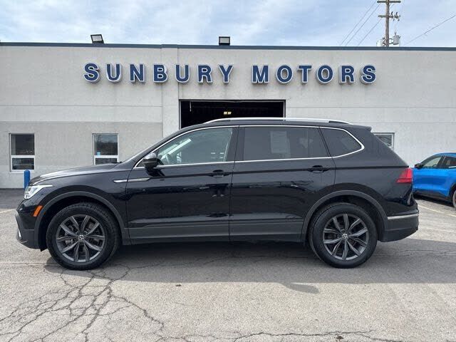 2022 VOLKSWAGEN Tiguan