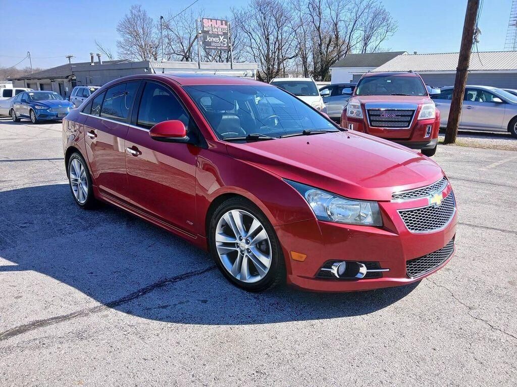2011 CHEVROLET Cruze