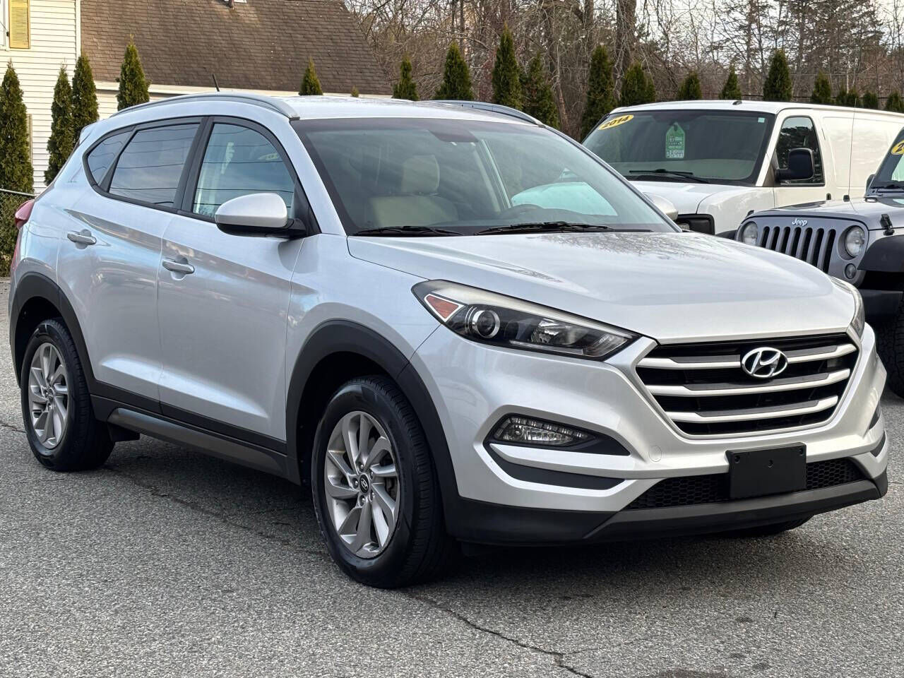 2016 HYUNDAI Tucson