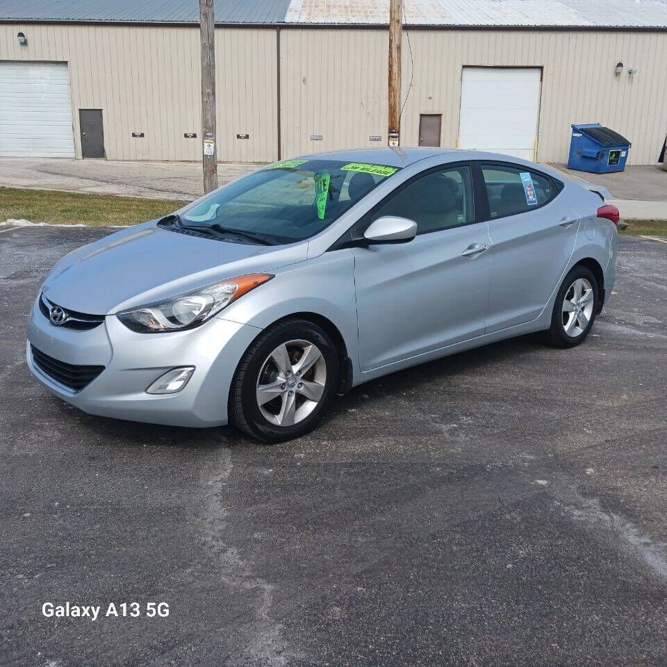 2012 HYUNDAI Elantra