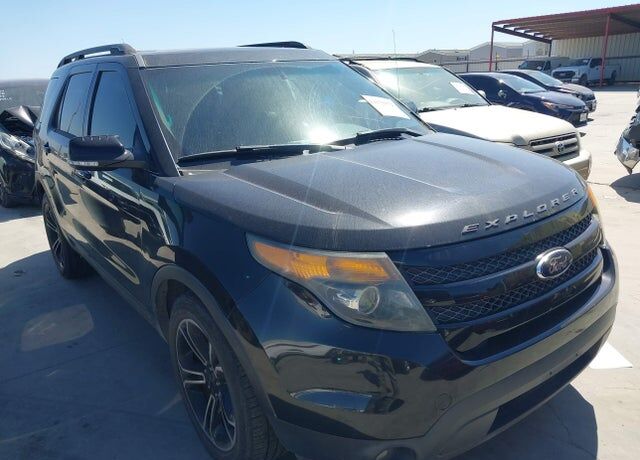 2015 FORD Explorer