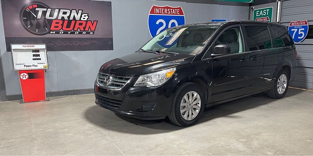 2013 VOLKSWAGEN Routan