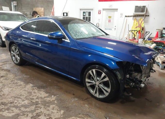 2017 MERCEDES-BENZ C-Class