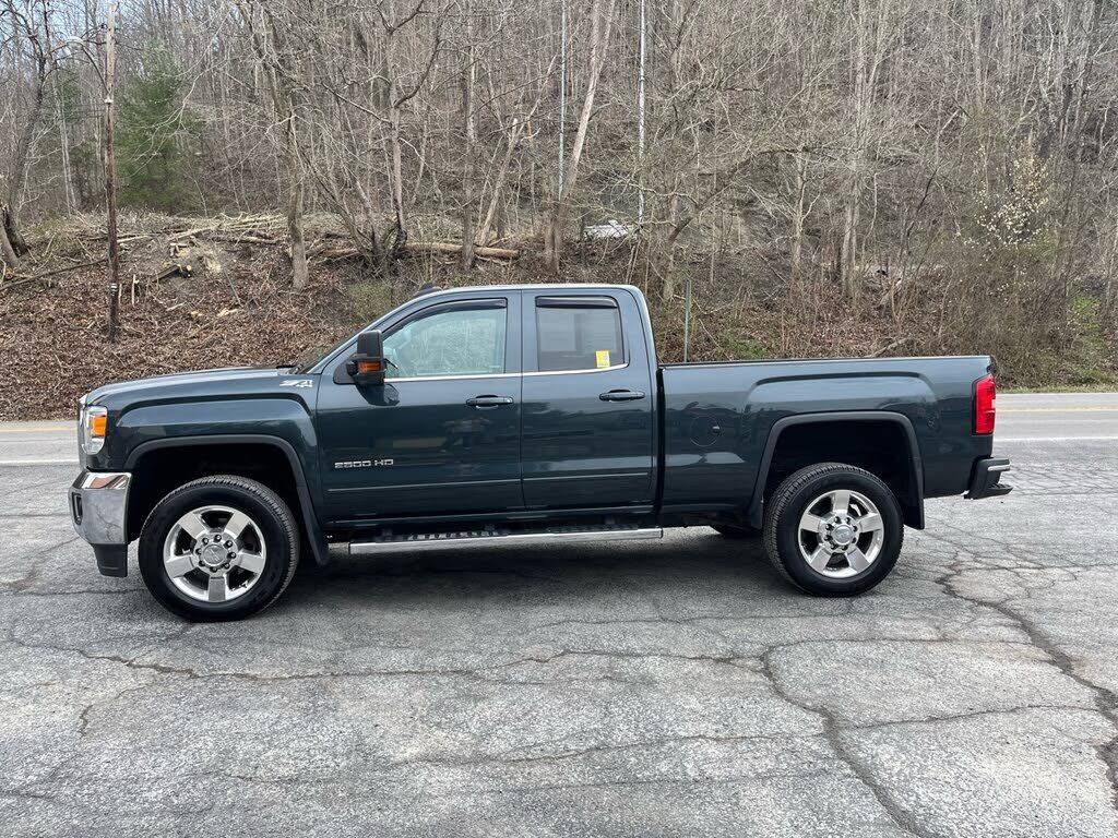 2017 GMC Sierra