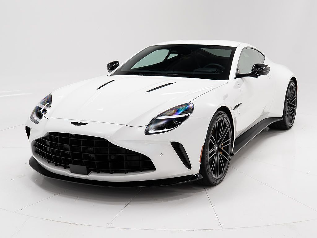 2025 ASTON MARTIN Vantage