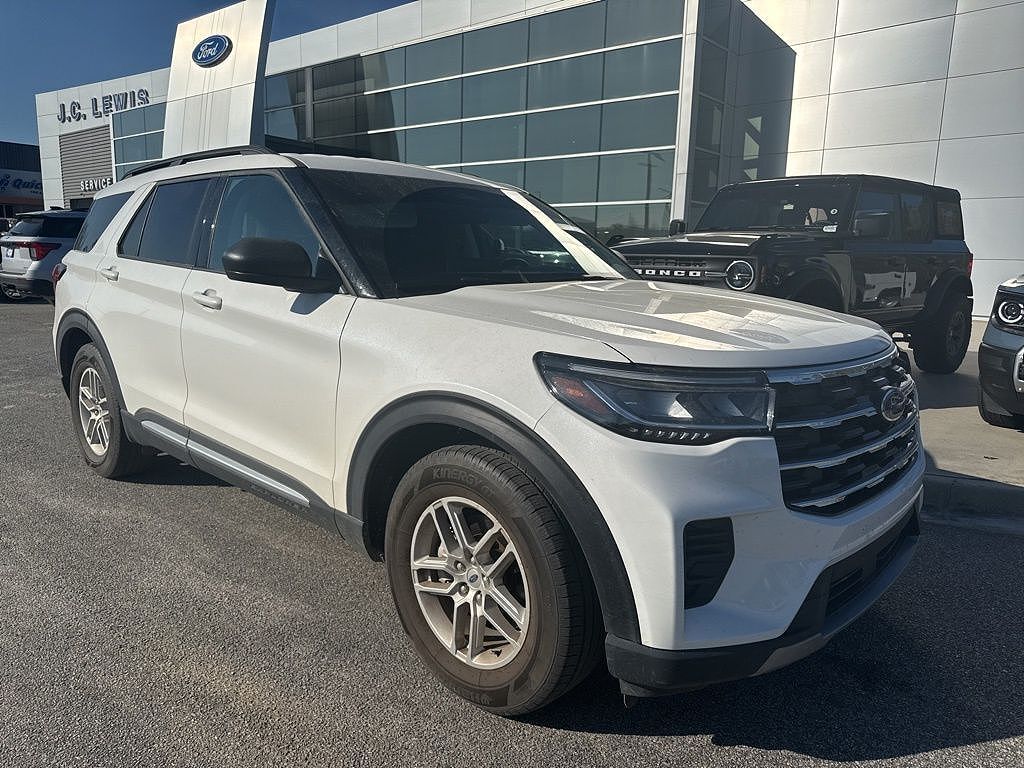 2025 FORD Explorer