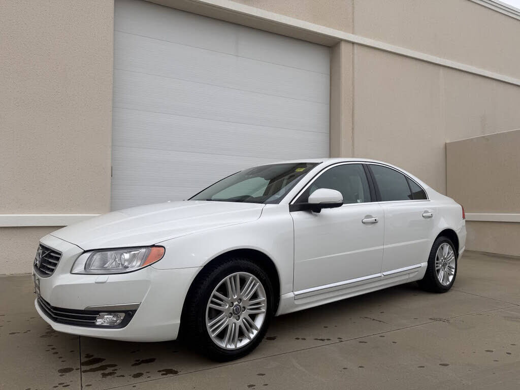 2015 VOLVO S80