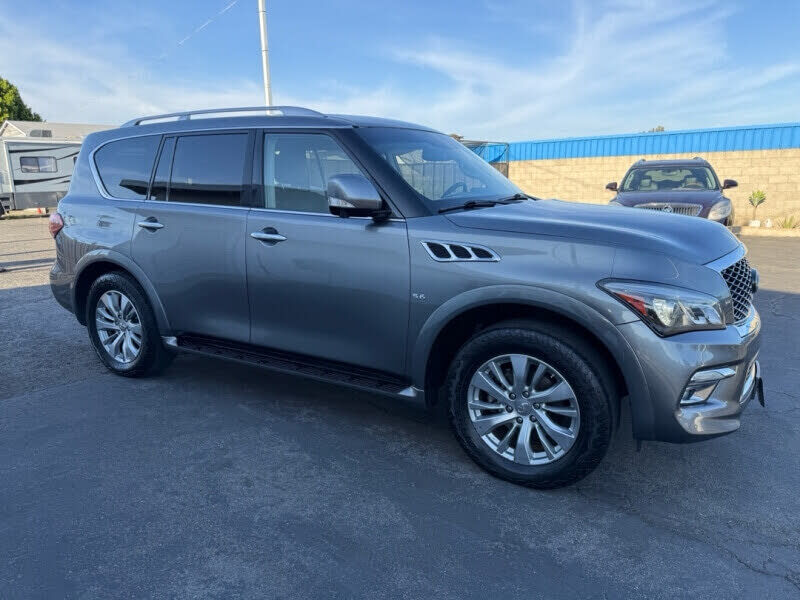 2017 INFINITI QX80
