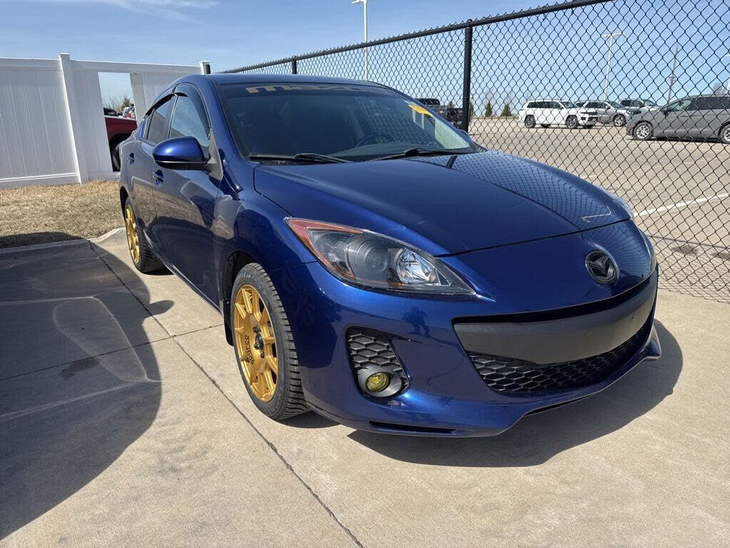 2013 MAZDA Mazda3