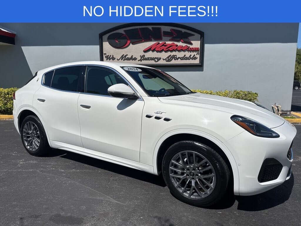 2024 MASERATI Grecale