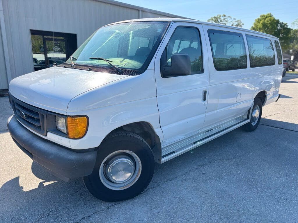 2003 FORD E-350