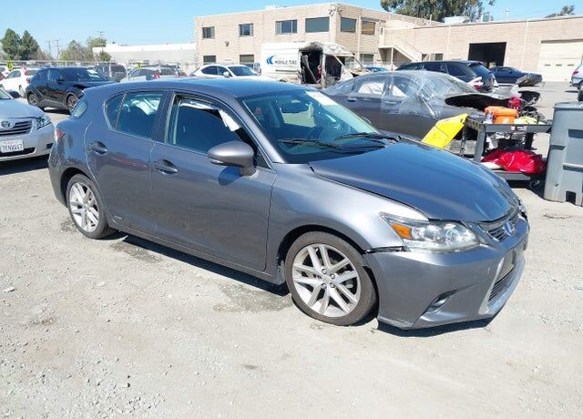 2017 LEXUS CT