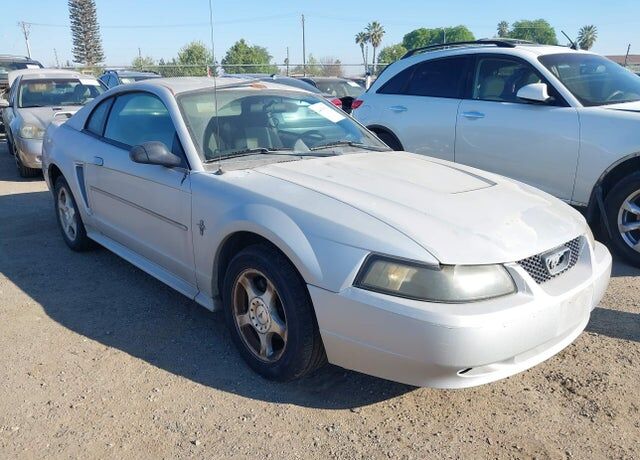 2003 FORD Mustang