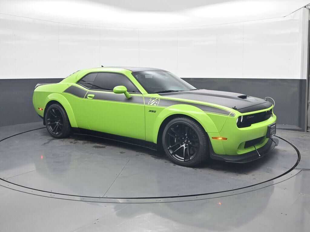 2023 DODGE Challenger