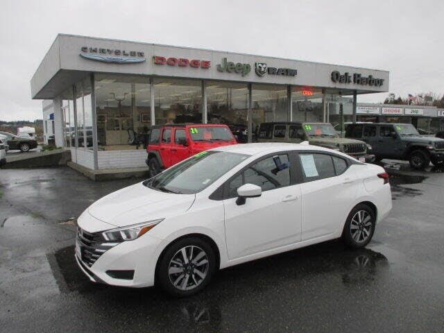 2023 NISSAN Versa
