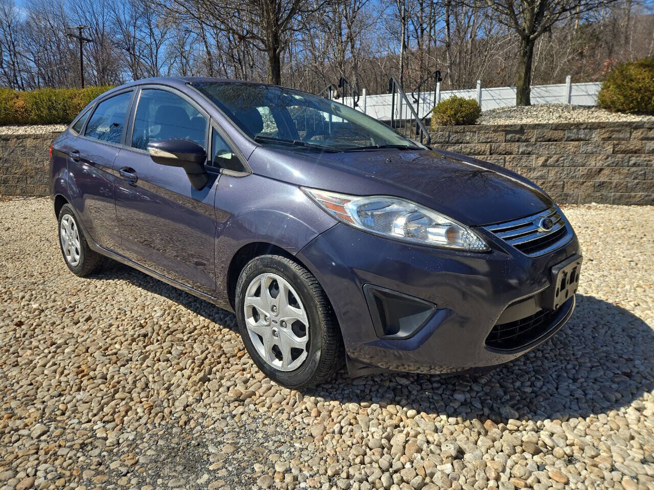 2013 FORD Fiesta