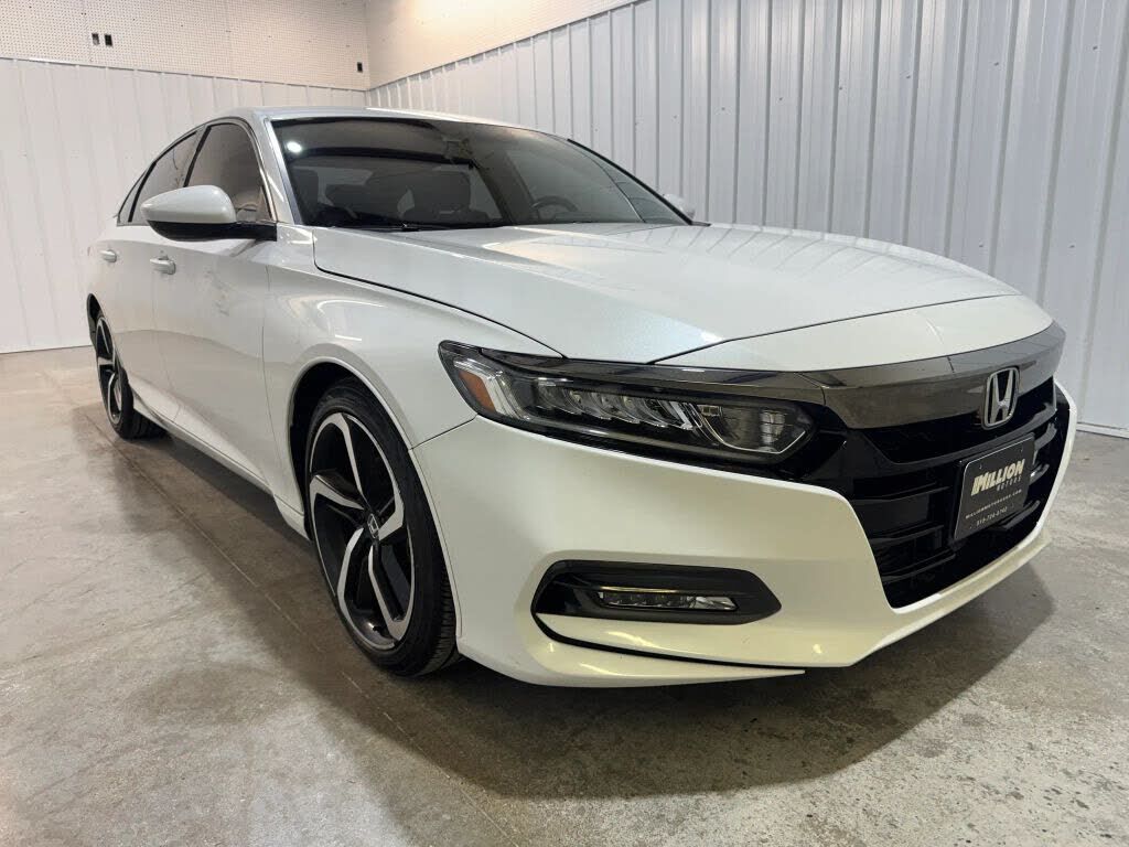 2018 HONDA Accord