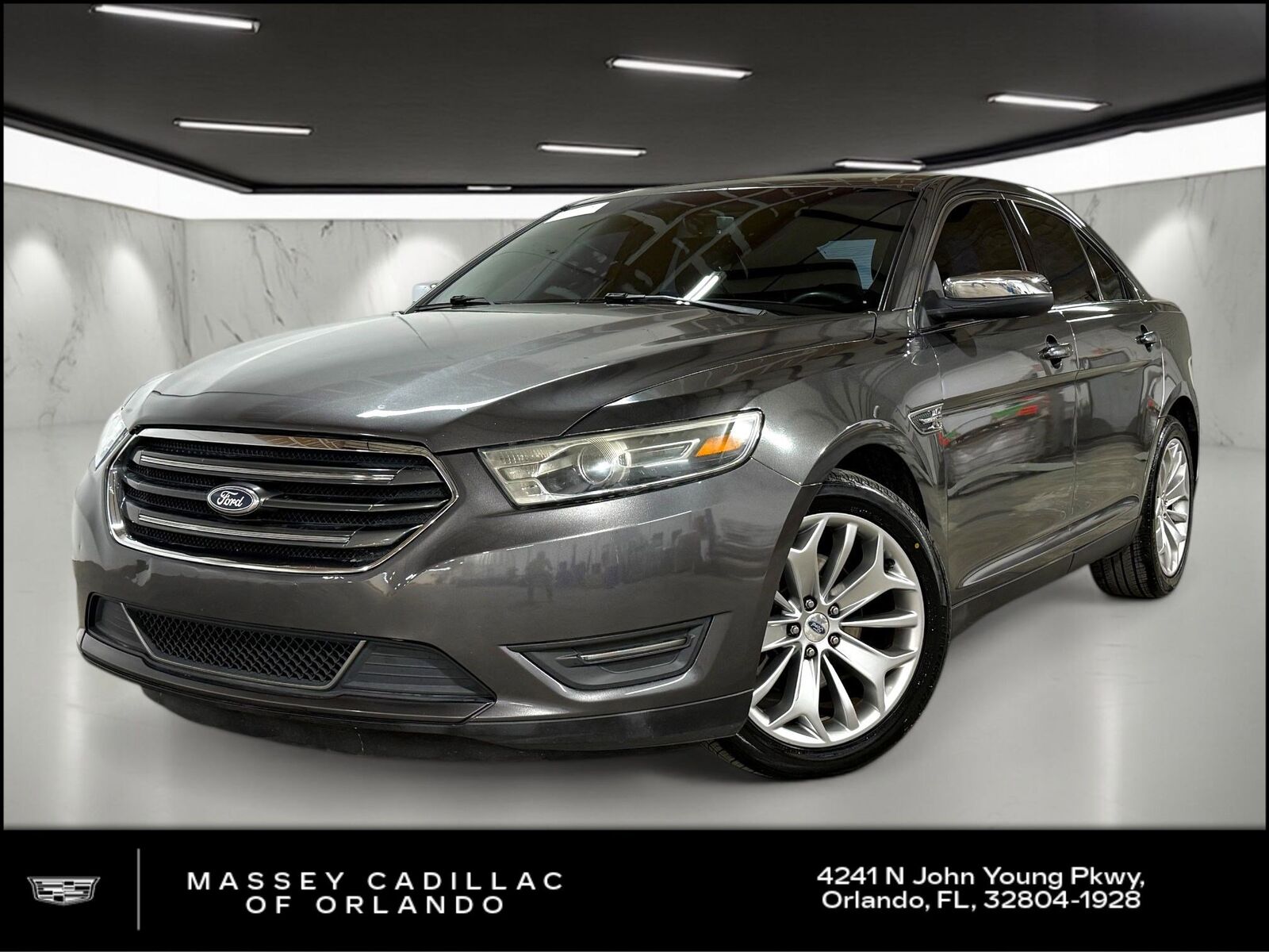 2015 FORD Taurus