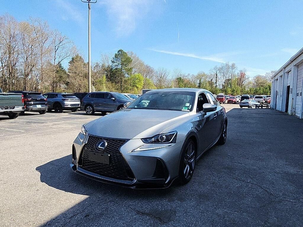 2019 LEXUS IS