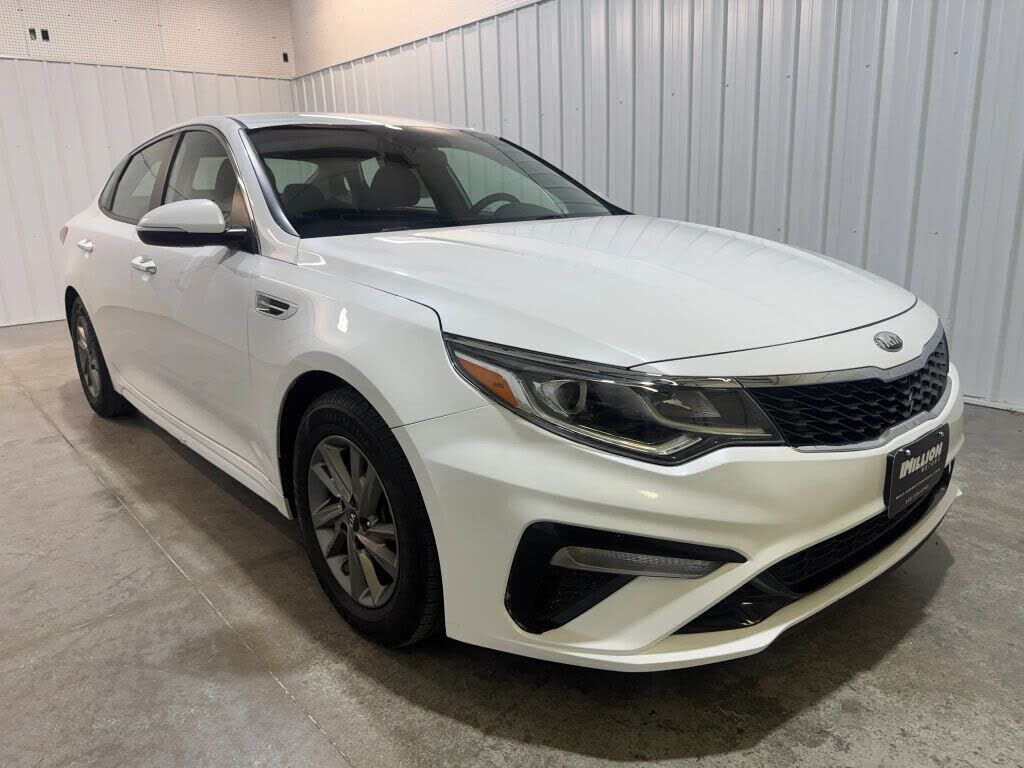 2019 KIA Optima