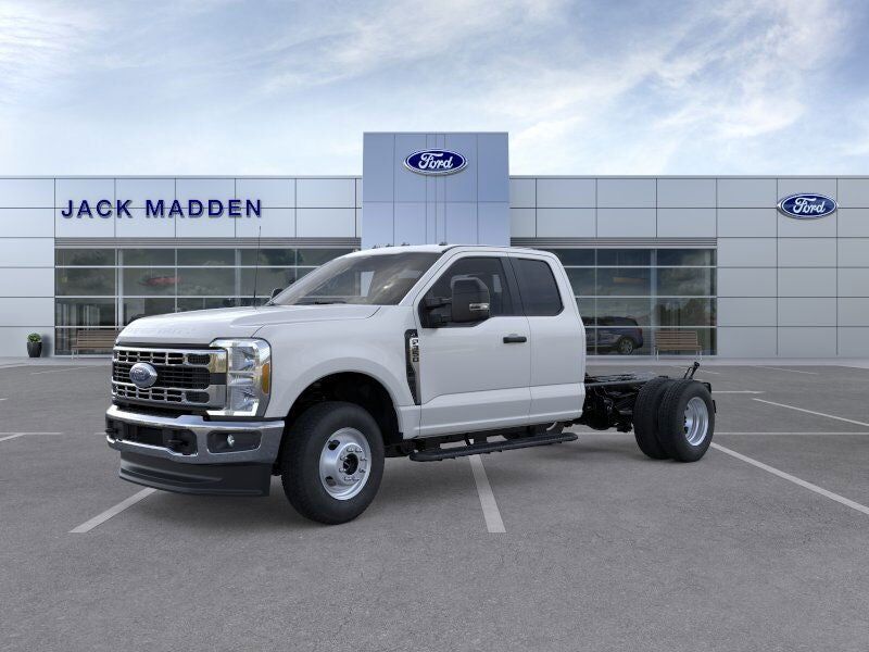 2025 FORD F-350