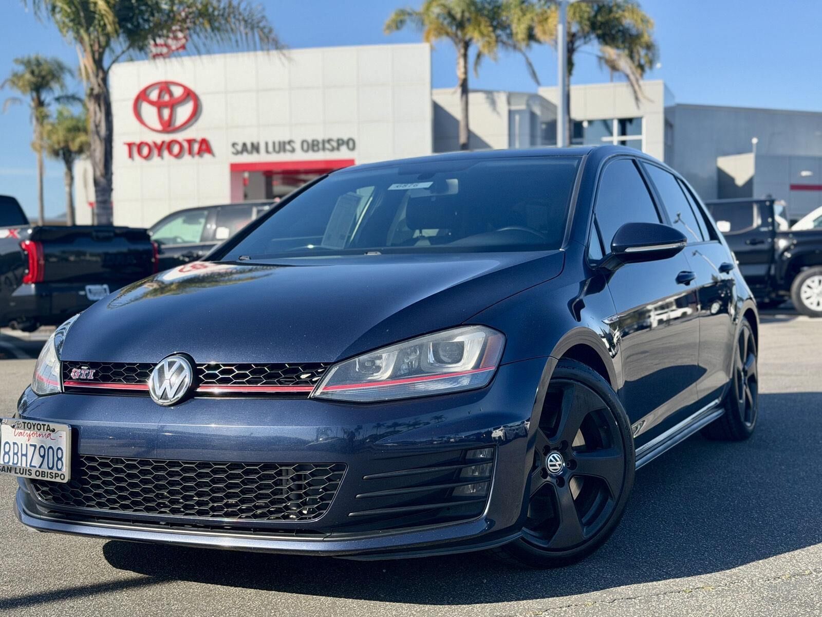2016 VOLKSWAGEN Golf GTI