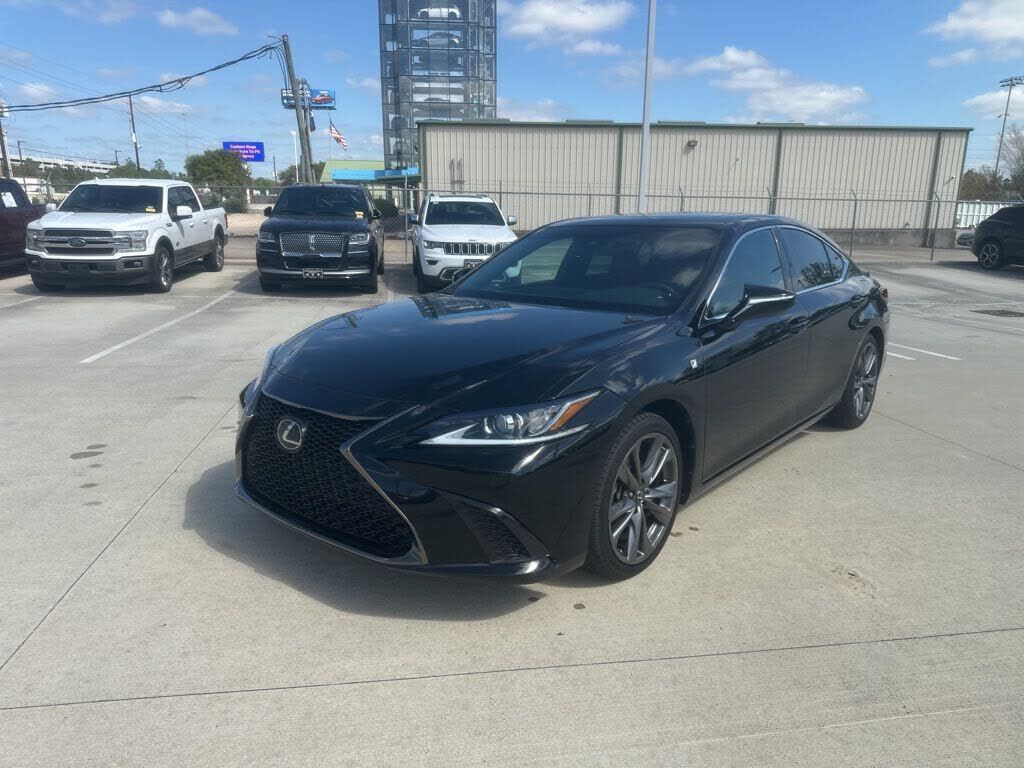 2021 LEXUS ES