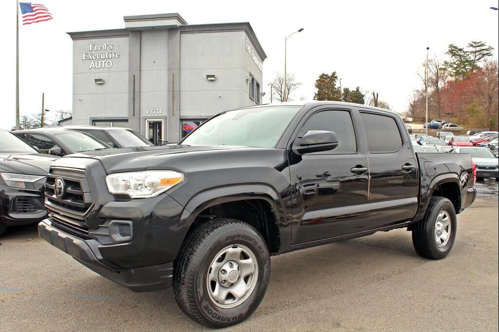 2020 TOYOTA Tacoma