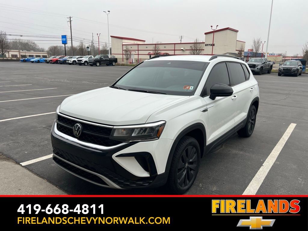 2024 VOLKSWAGEN Taos