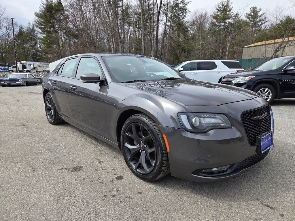 2021 CHRYSLER 300