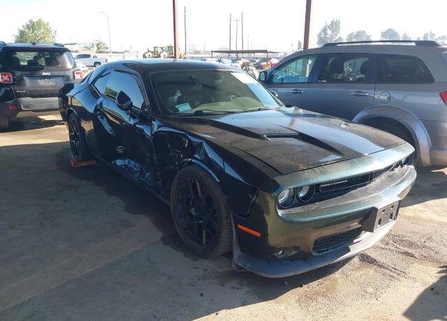 2016 DODGE Challenger