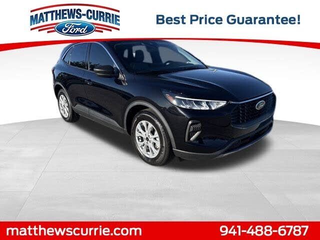 2024 FORD Escape