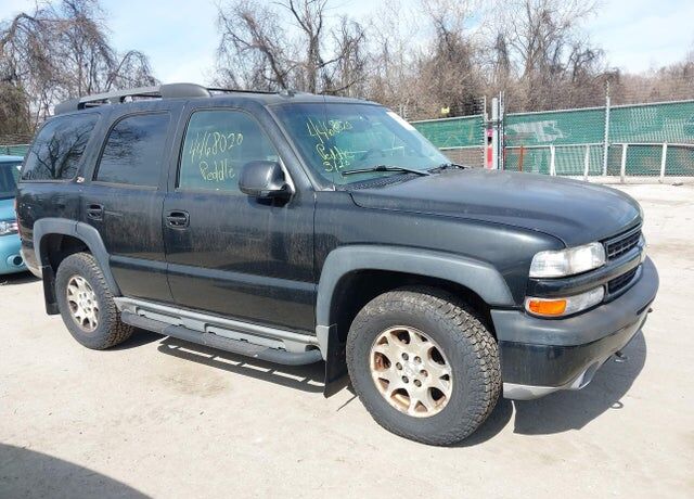 2004 CHEVROLET Tahoe