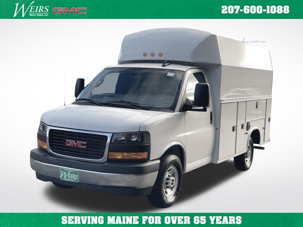 2025 GMC Savana