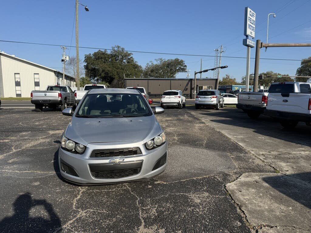 2016 CHEVROLET Sonic