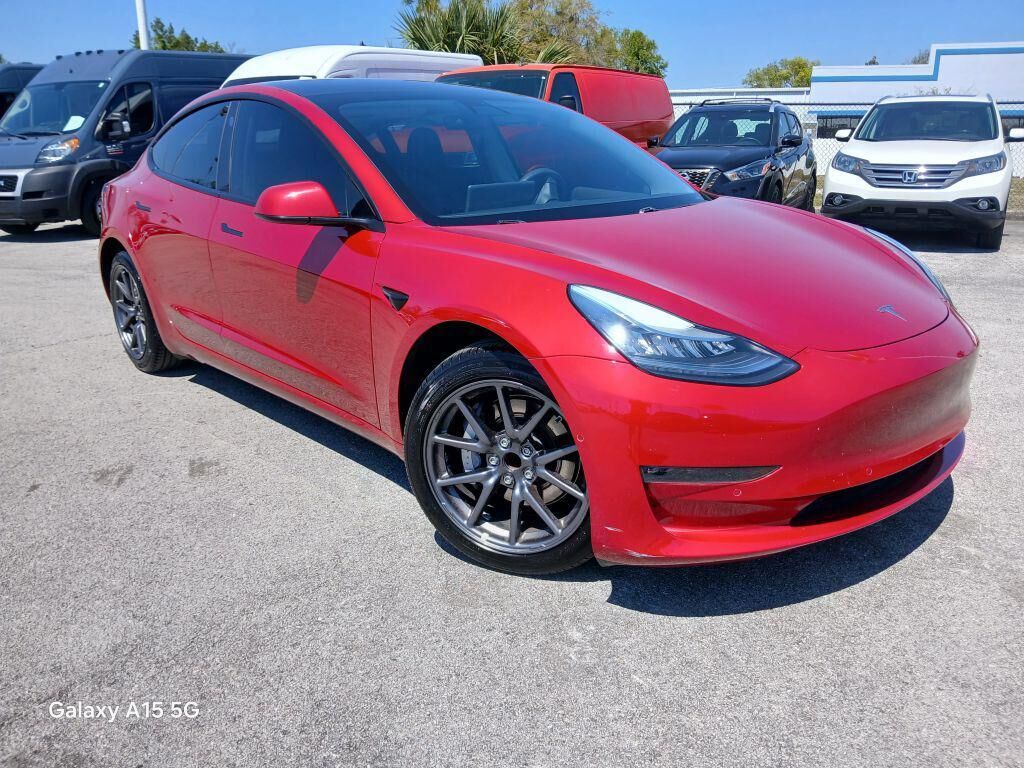 2019 TESLA Model 3
