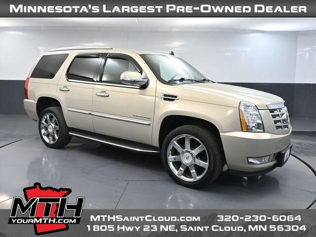 2011 CADILLAC Escalade