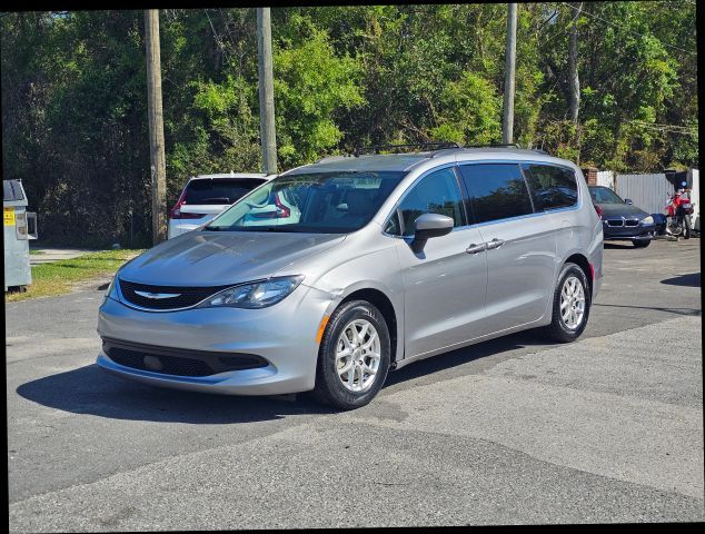 2021 CHRYSLER Voyager